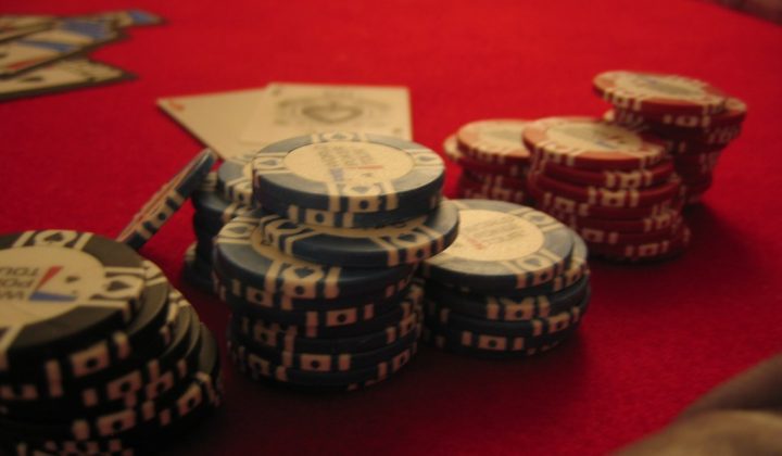 Exploring the Appeal of Online Casino Bonuses in the Digital Age of Entertainment