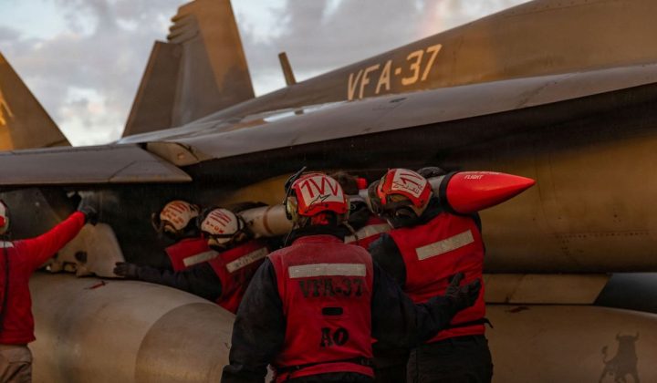 USA droht Verwundbarkeit: Waffenbestände nach Iran-Einsatz kritisch