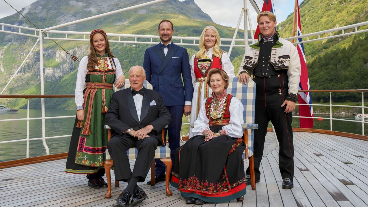 Norwegisches Königshaus von Krankheitswelle getroffen: Experten äußern sich besorgt