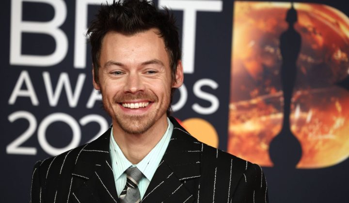 Harry Styles enthüllt intime Details zu seinem ersten Mal bei den Ivor Novello Awards