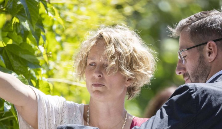 Tiefe Trauer: Lara Joy Körners Sohn Remo (†19) wurde beigesetzt