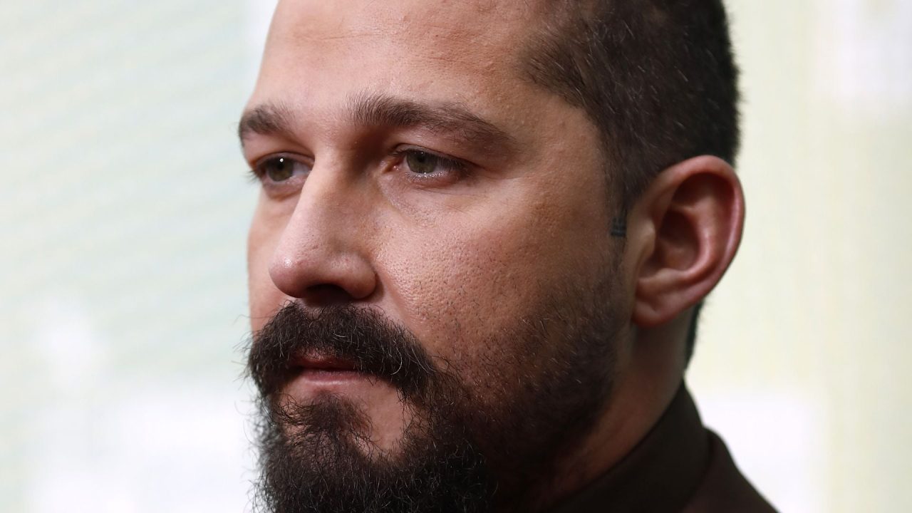 Shia LaBeouf nach Vorfall in New Orleans wegen Körperverletzung angeklagt