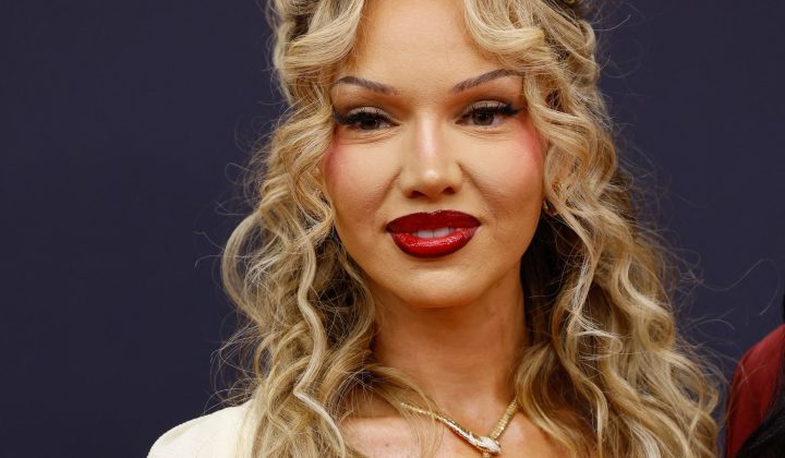 Shirin David verleiht KitschKriegs neuem Song „Gut Genug“ ihre Stimme