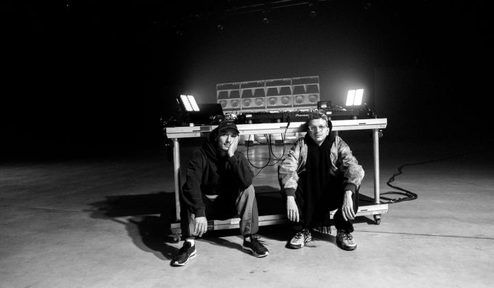 KitschKrieg: Berliner Produzenten-Trio prägt den Sound des deutschen Pop neu