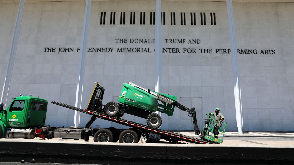 Kennedy Center entfernt Trumps Namen aus der Korrespondenz