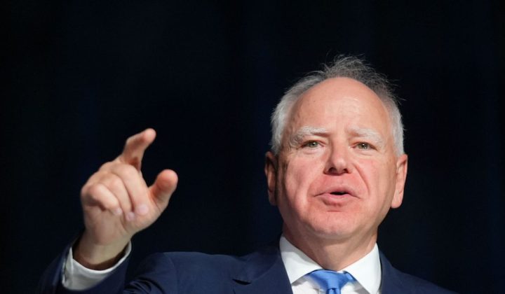US-Bundesrichter stoppt Ermittlungen gegen Trump-Gegner Tim Walz