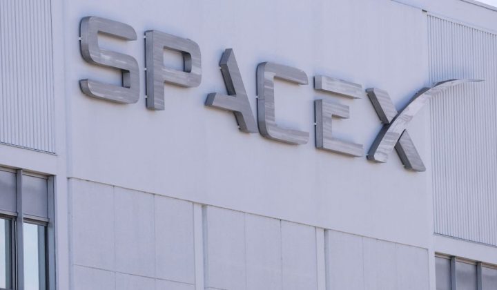 SpaceX sichert sich Milliardendeal mit Google vor Börsengang