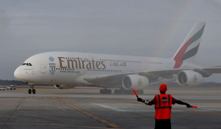 Airbus A380: Risse in Flügeln führen zu Flugverboten bei Emirates und Qantas