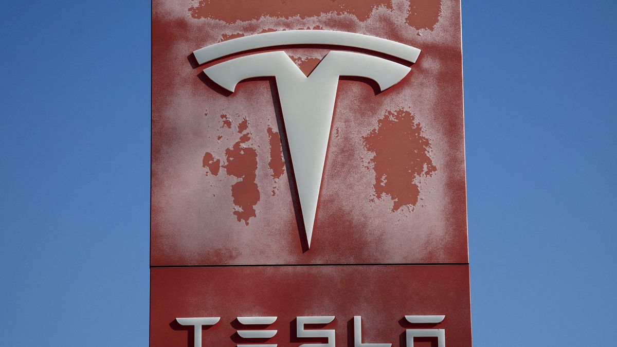 US-Behörde untersucht tödlichen Tesla-Unfall – Fahrassistenzsystem im Fokus