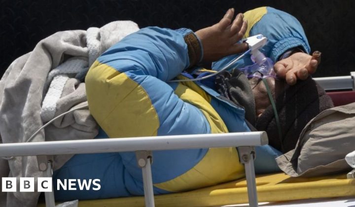 Mount Everest Survivor: Climber Recounts Miraculous Rescue After Six Days Lost