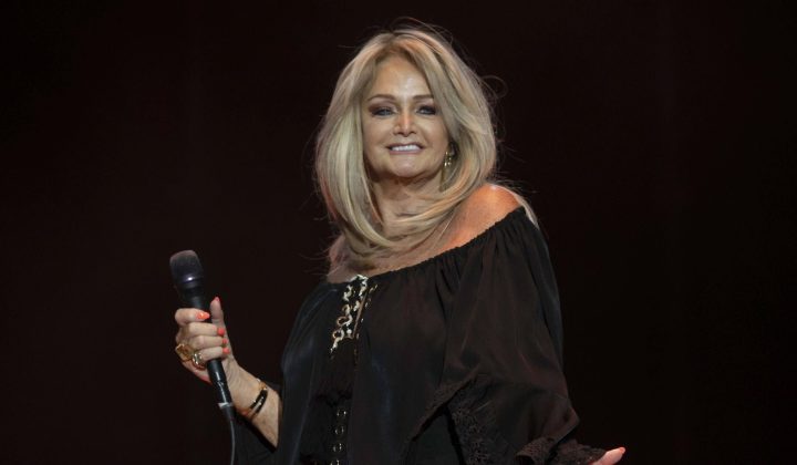 Bonnie Tyler sagt alle Sommerkonzerte ab – Genesung nach Not-OPs