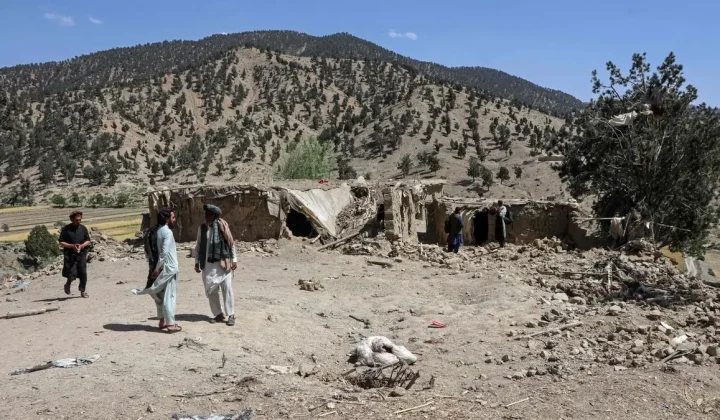 Pakistan greift Ziele in Afghanistan an: Tote auf beiden Seiten