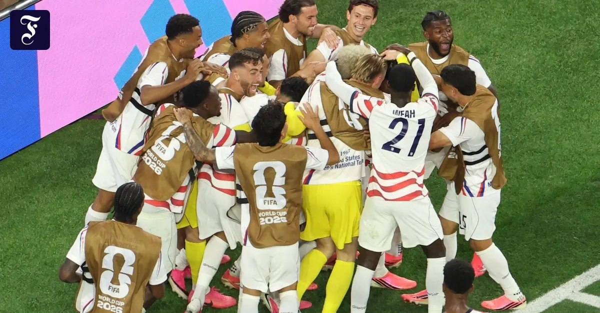 USA mit Traumstart in die Heim-WM: Balogun glänzt vor Promi-Kulisse