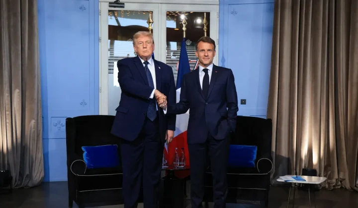 Donald Trump: Sein ungewöhnlich schwacher Händedruck beim G7-Gipfel sorgt für Diskussionen