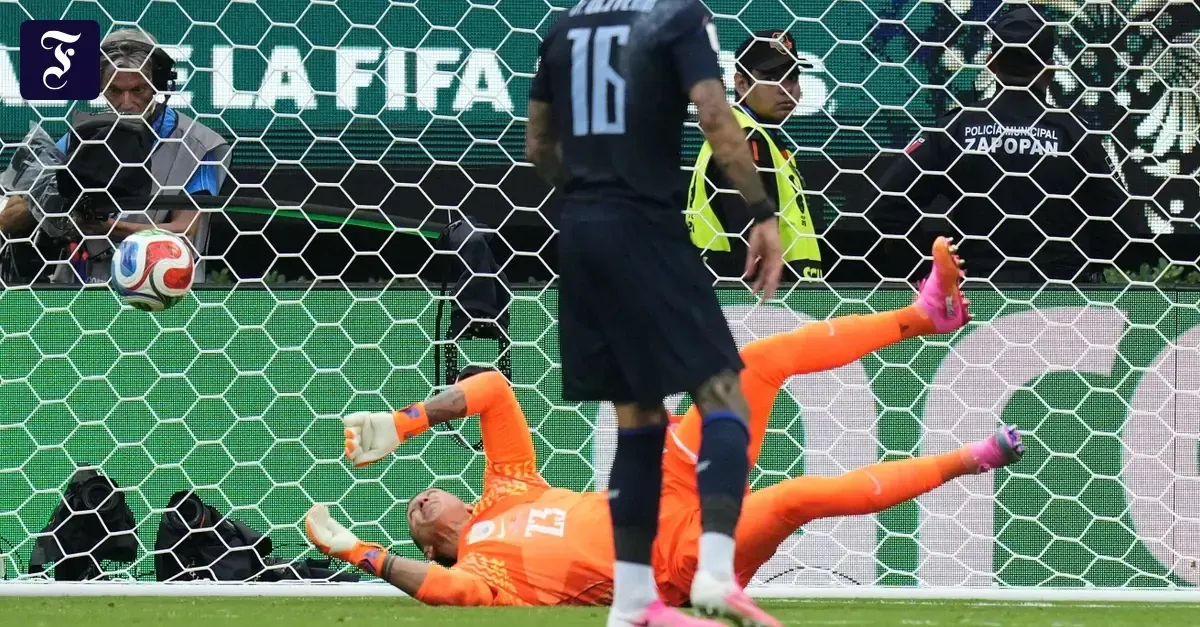 Uruguay bei der WM ausgeschieden – Patzer von Muslera besiegelt das Aus