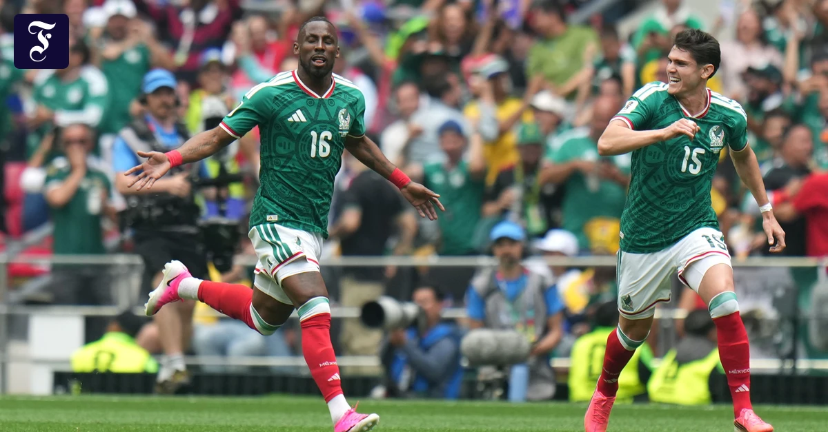 Fußball-WM 2026: Mexiko gewinnt durchschnittliches Eröffnungsspiel gegen Südafrika mit drei Platzverweisen