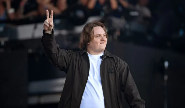 Lewis Capaldi: Rückkehr auf die Bühne und offene Worte zur mentalen Gesundheit