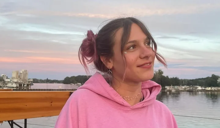 Lilli und Jessica aus „Realitystar Academy“ ziehen ins „Forsthaus Rampensau