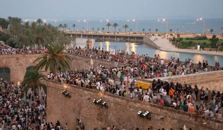 Mallorca-Proteste: Kein Thema für Kino6 Community