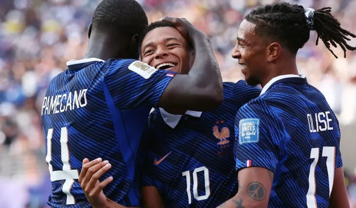Frankreich triumphiert gegen Schweden: Mbappé mit Doppelpack