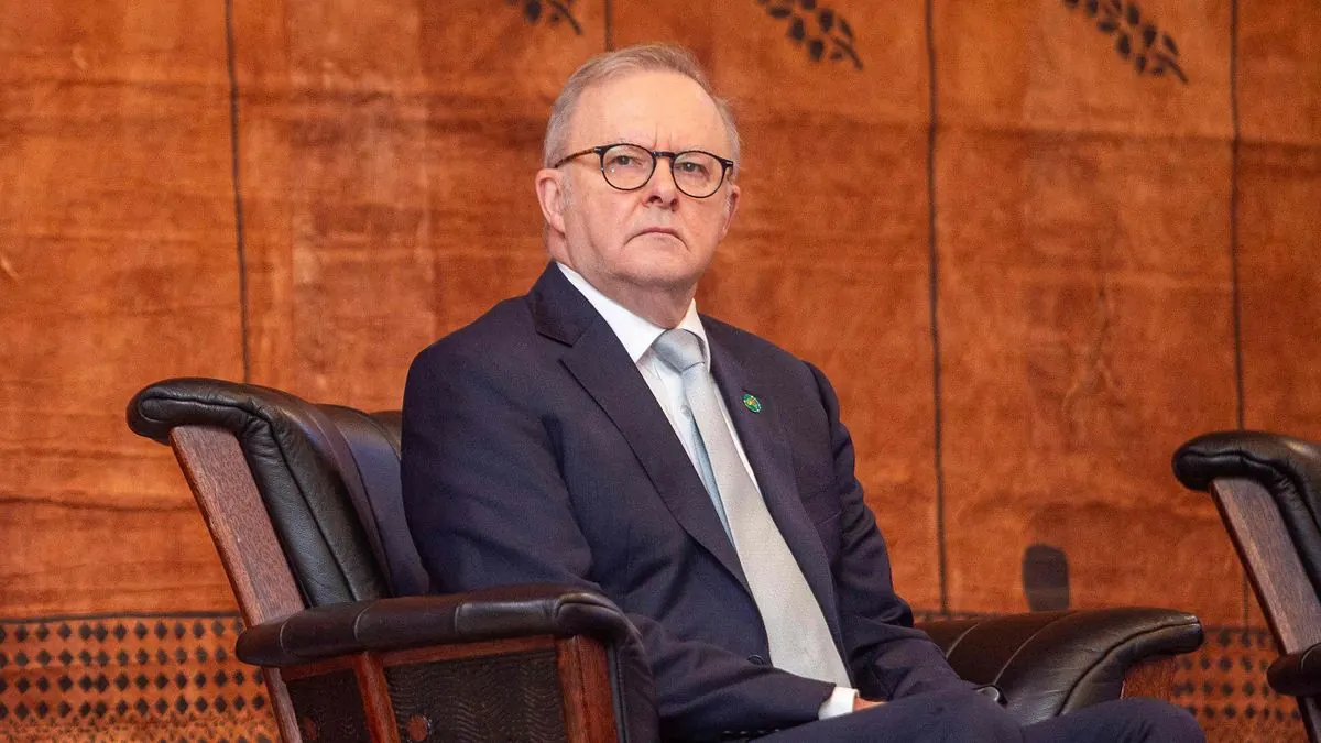 Australiens Premierminister entschuldigt sich nach Comedy-Podcast-Kommentar zu Kylie Minogue