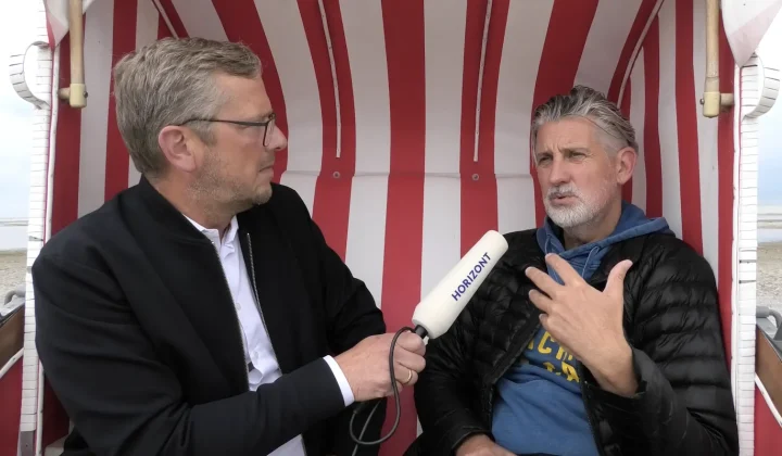 Arno Lindemann gründet „Creative AI Consultancy“ nach Verlassen von Scholz & Friends