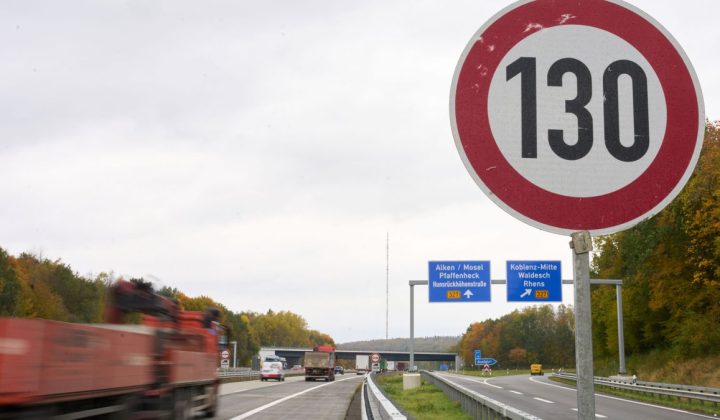 Tempolimit auf Autobahnen: Studie prognostiziert bis zu 90 gerettete Leben pro Jahr