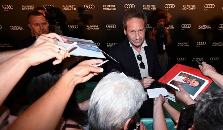 David Duchovny in München: Ehrenpreis für „Akte X“-Star und Plädoyer fürs Verlieren
