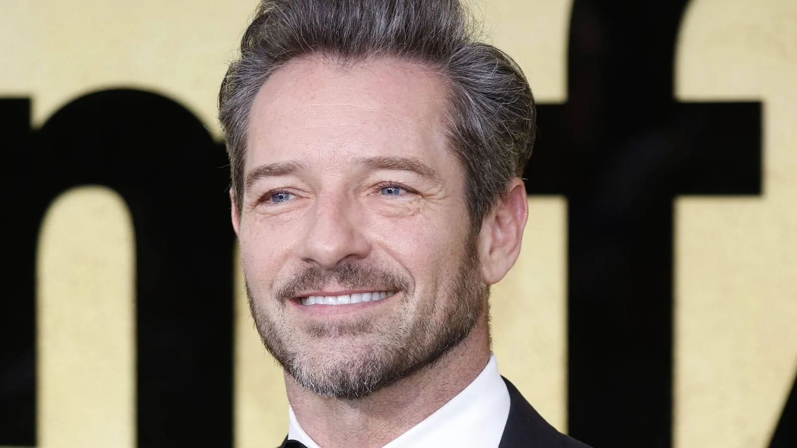 Yellowstone-Star Ian Bohen bei Dreharbeiten von Kuh getreten – schmerzhafter Unfall am Set