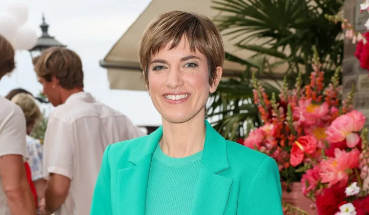 GZSZ-Star Isabell Horn spricht offen über Wochenbettdepression – „Ich war total unfähig“