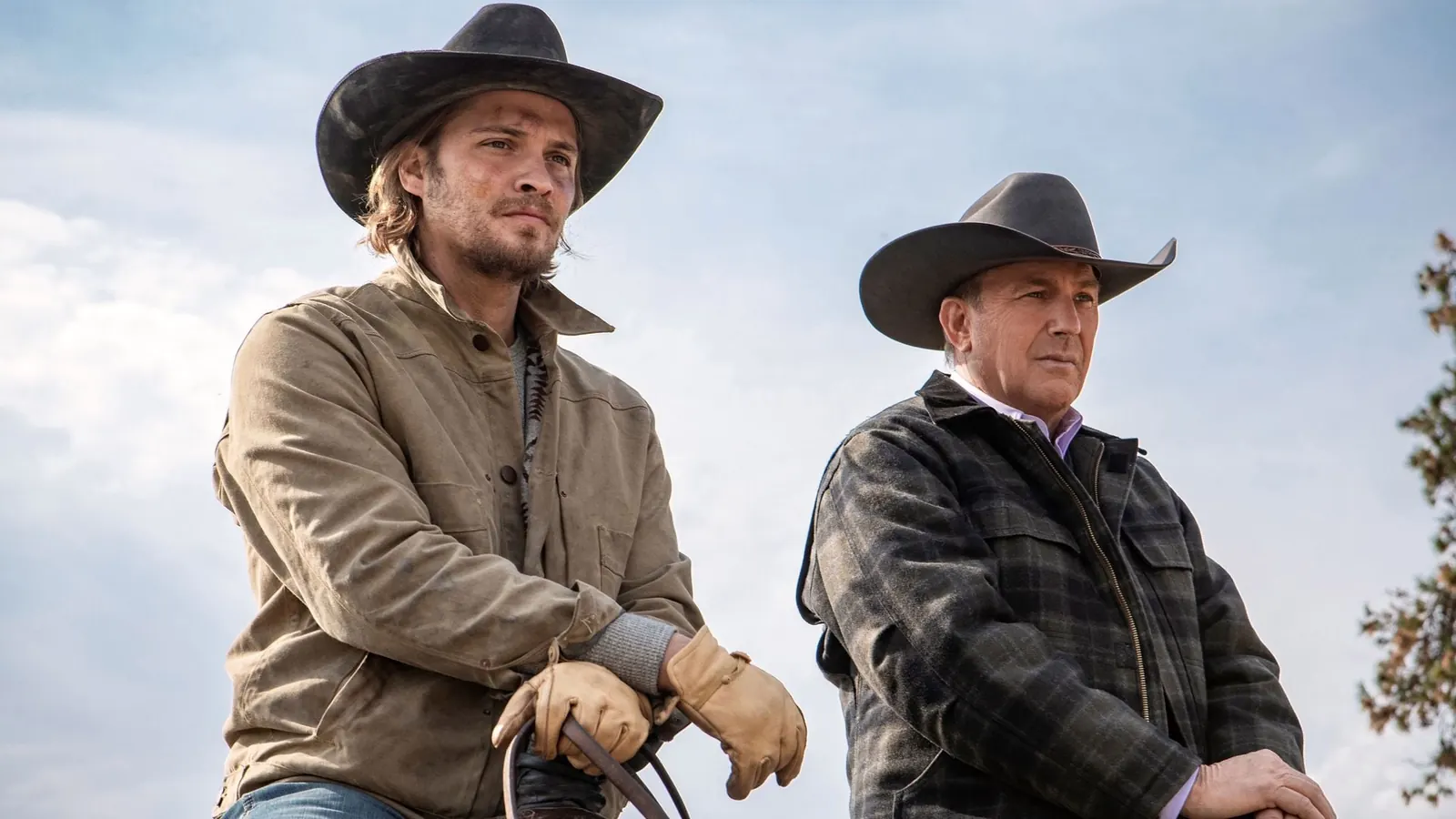 Taylor Sheridan und Kevin Costner in einer Szene aus der Serie "Yellowstone".