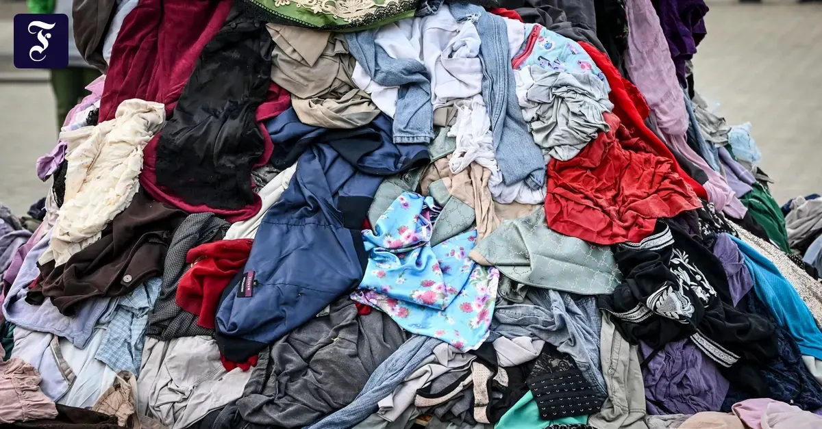 EU-Vorschrift verbietet Vernichtung unverkaufter Kleidung: Was das für Verbraucher bedeutet