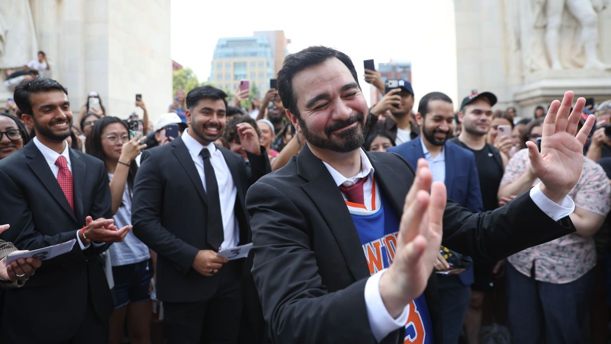 New Yorker Bürgermeister-Doppelgänger gekürt: Amadeo Fusca gewinnt Ähnlichkeitswettbewerb