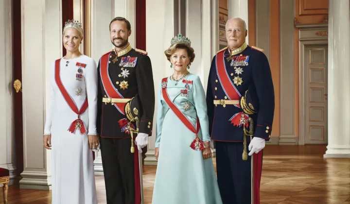 Norwegens König Harald V. erneut in Klinik – Kronprinz Haakon übernimmt Regentschaft