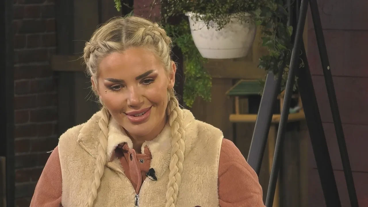 Promi Big Brother 2026: Kim Virginia Grey von Zuschauern zur „Fake“-Bewohnerin gewählt